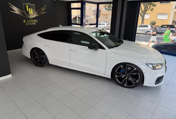 Audi A7 Sportback 2020 - 43500 EUR, 131602 km - AUTO.MOTO.pt - 131602km - foto 10 de 35