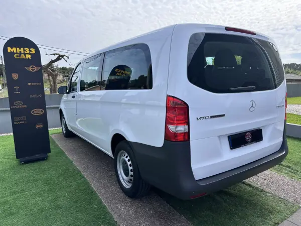 Mercedes-Benz Vito Tourer 2018 - 24900 EUR, 175000 km - AUTO.MOTO.pt - 175000km - foto 11 de 49