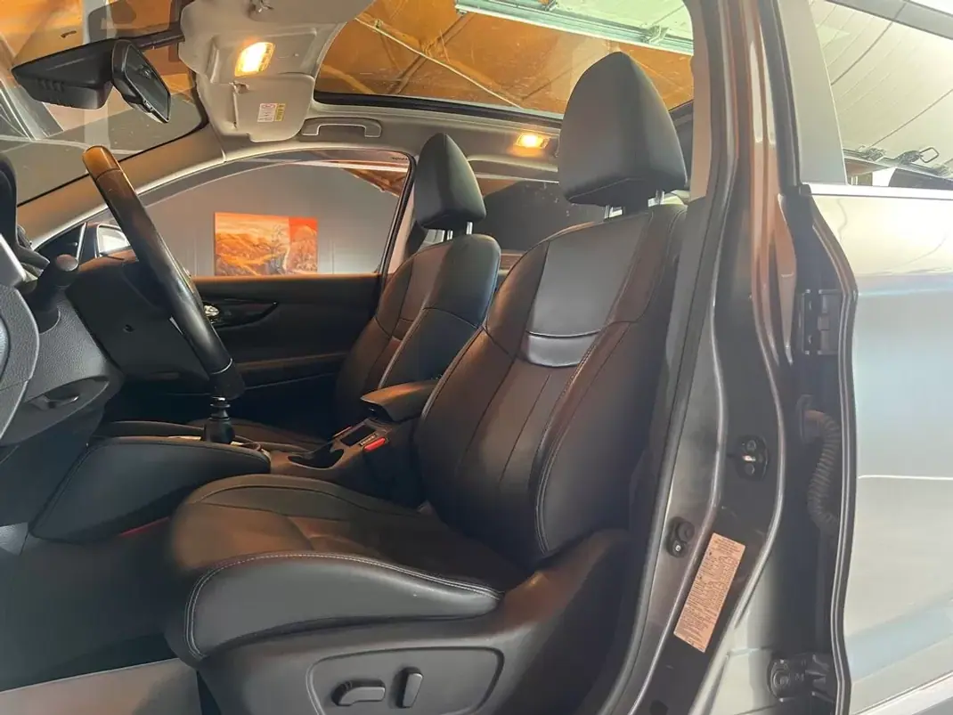 Nissan Qashqai 2017 - 14890 EUR, 117793 km - 117793km - foto 14 de 22