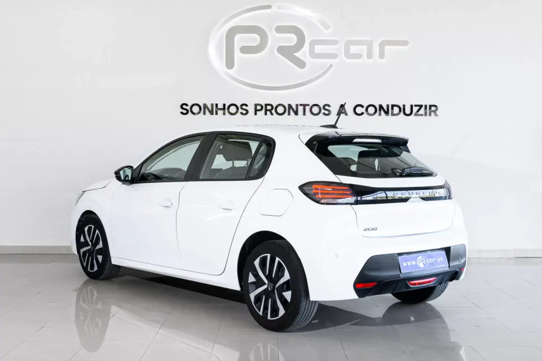 Peugeot 208 2024 - 16900 EUR, 59182 km - 59182km - foto 11 de 37