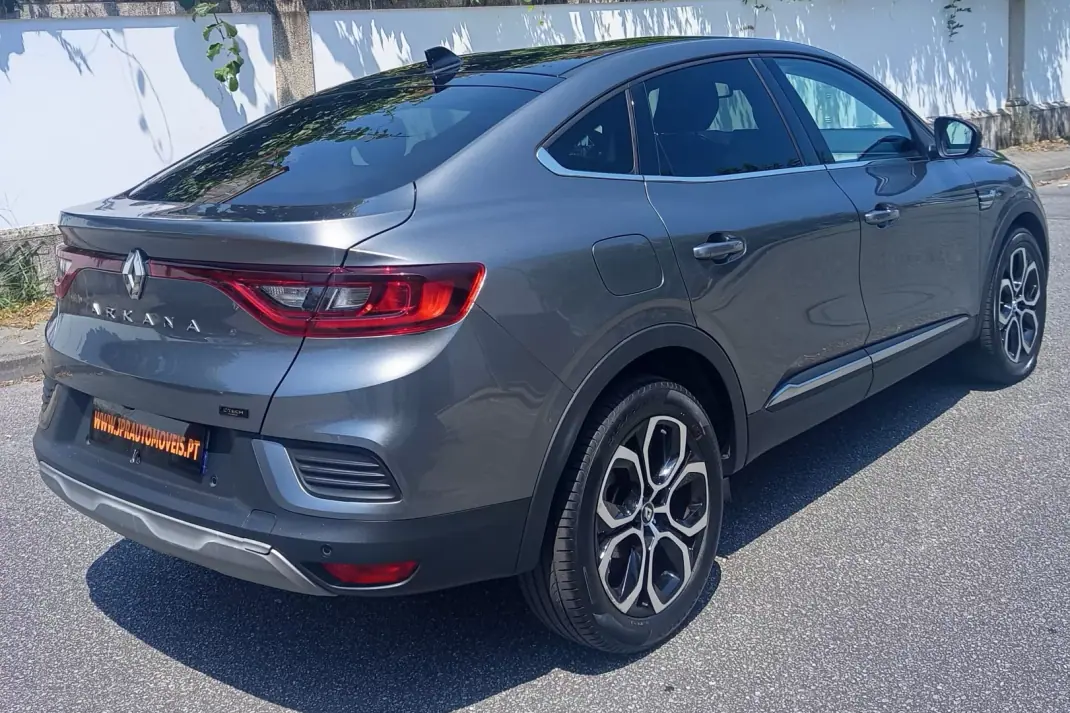 Renault Arkana 2022 - 22990 EUR, 38600 km - 38600km - foto 7 de 19