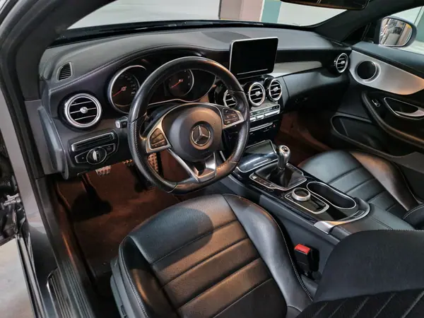Mercedes-Benz C 220 2017 - 29900 EUR, 99500 km - 99500km - foto 8 de 13