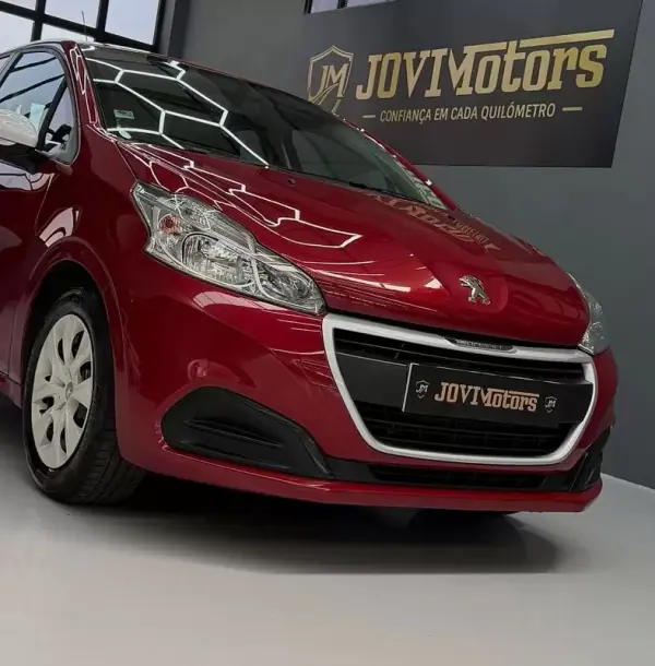 Peugeot 208 2018 - 7999 EUR, 171944 km - AUTO.MOTO.pt - 171944km - foto 3 de 18