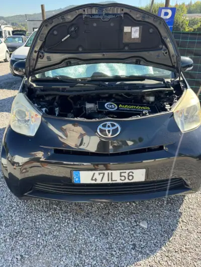 Toyota iQ 2009 - 5990 EUR, 79000 km - 79000km - foto 4 de 8