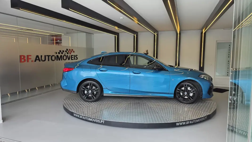 BMW 216 Gran Coupé 2020 - 24900 EUR, 75221 km - AUTO.MOTO.pt - 75221km - foto 9 de 61