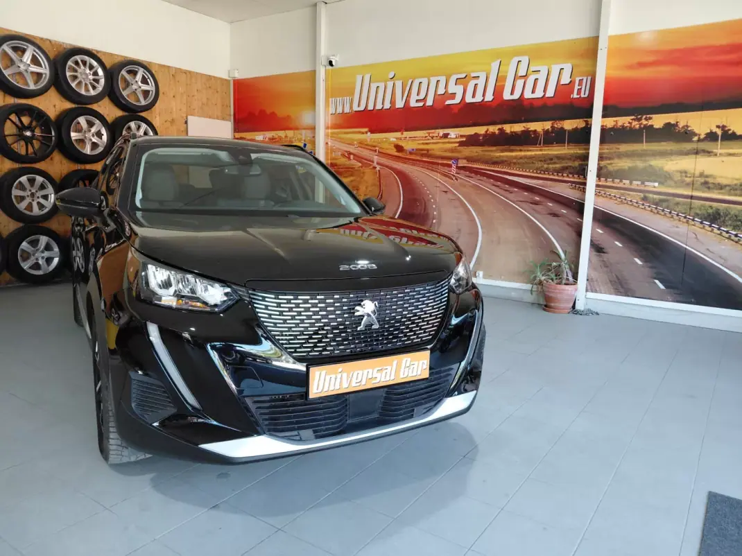 Peugeot 2008 2021 - 15900 EUR, 98000 km - 98000km - foto 2 de 23