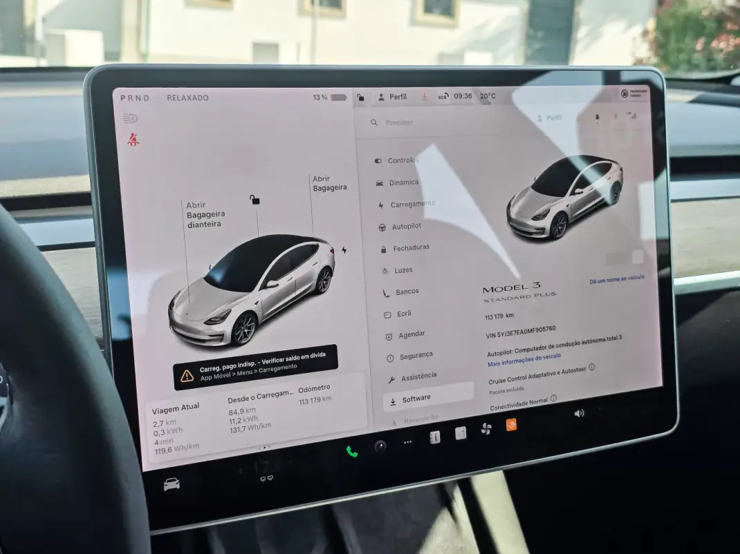 Tesla Model 3 2021 - 24990 EUR, 113300 km - AUTO.MOTO.pt - 113300km - foto 16 de 26