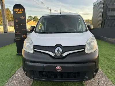 Renault Kangoo 2019 — foto 2 de 35