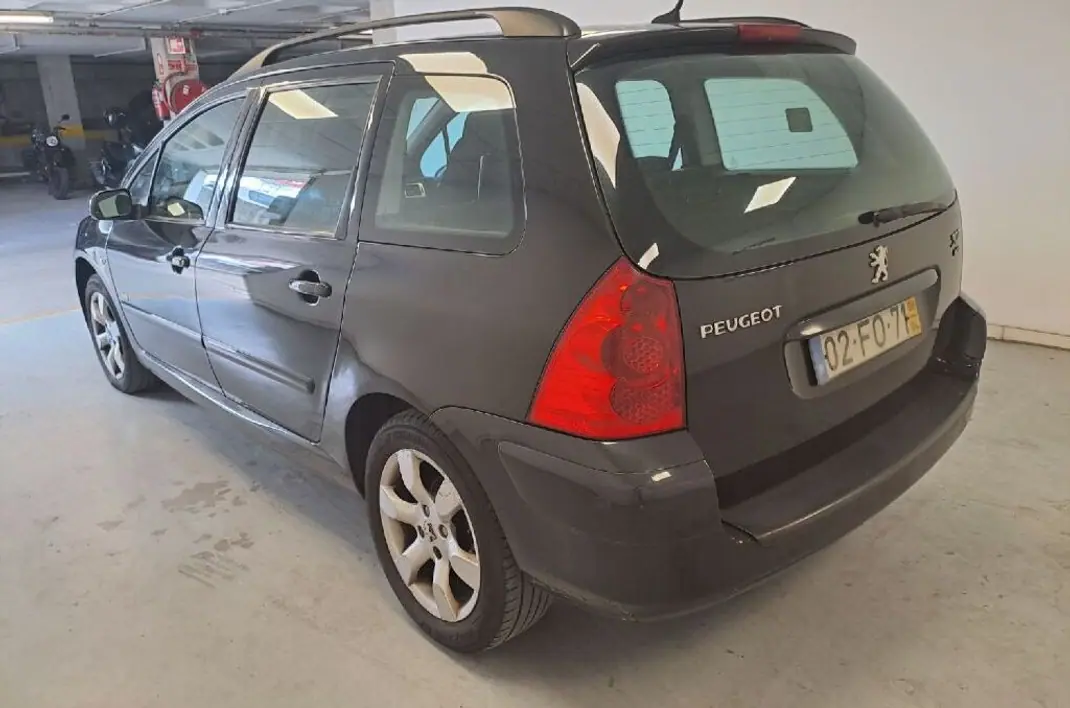 Peugeot 307 SW 2008 - 3450 EUR, 280000 km - 280000km - foto 5 de 8