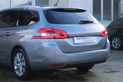 Peugeot 308 SW 2019 - 11990 EUR, 176000 km - AUTO.MOTO.pt - 176000km - foto 10 de 23