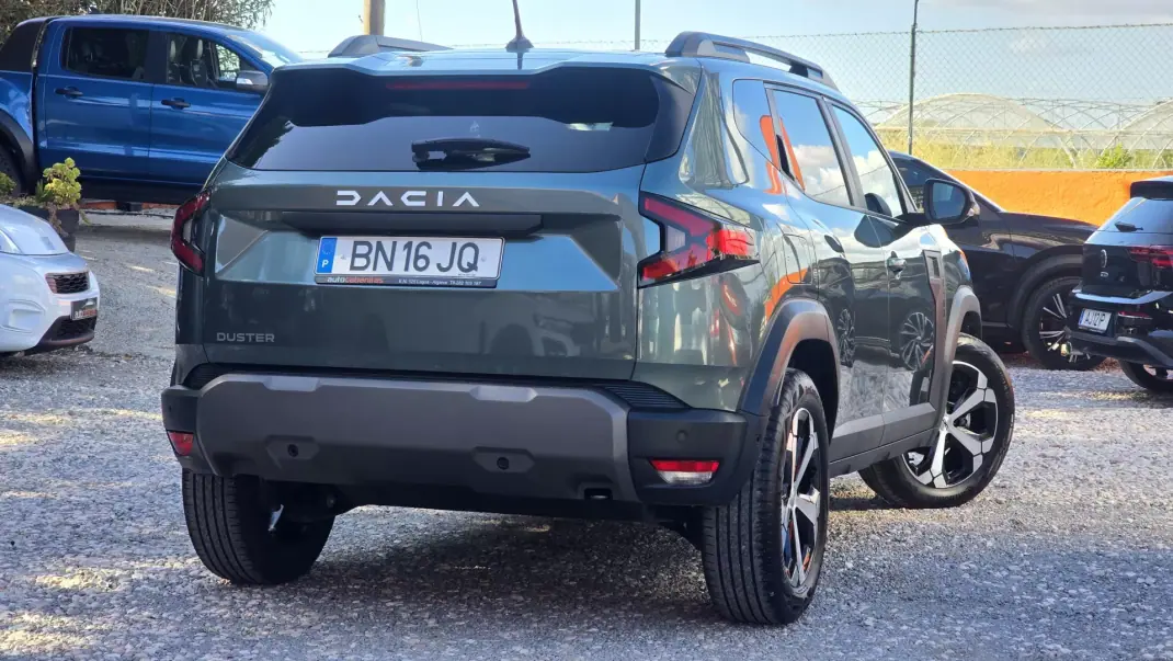 Dacia Duster 2024 - 22750 EUR, 21684 km - AUTO.MOTO.pt - 21684km - foto 3 de 26
