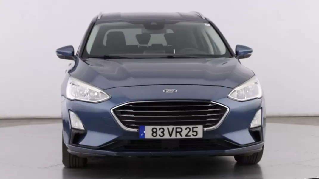 Ford Focus SW 2018 - 11999 EUR, 96051 km - AUTO.MOTO.pt - 96051km - foto 2 de 21