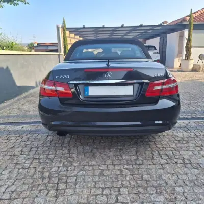 Mercedes-Benz E 220 2013 - 22950 EUR, 225000 km - AUTO.MOTO.pt - 225000km - foto 6 de 7