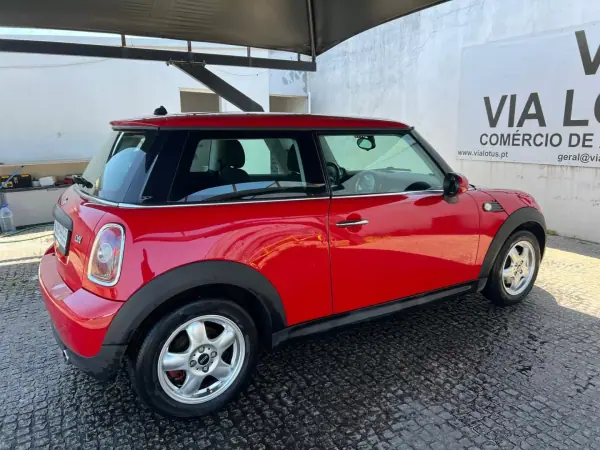 MINI One 2008 - 5500 EUR, 174000 km - AUTO.MOTO.pt - 174000km - foto 5 de 13