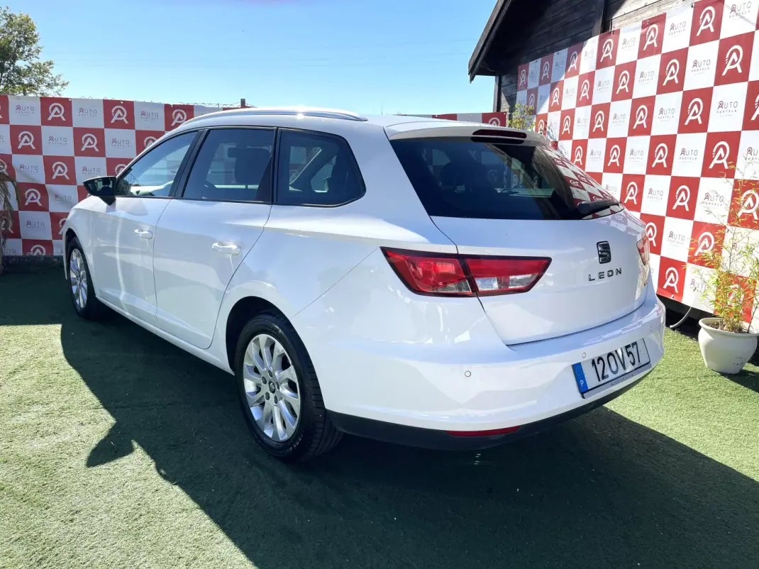 SEAT Leon ST 2014 - 9990 EUR, 188280 km - 188280km - foto 4 de 20