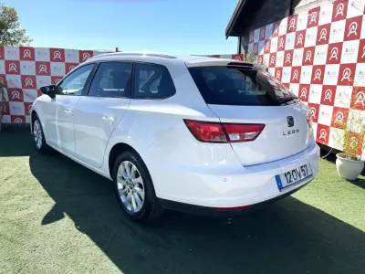 SEAT Leon ST 2014 - 9990 EUR, 188280 km - 188280km - foto 4 de 20