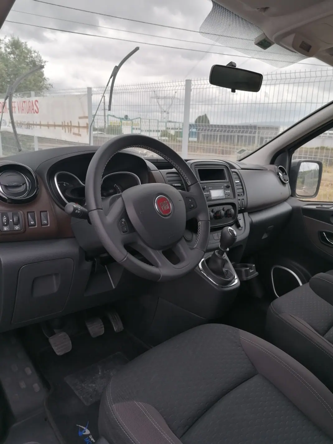 Fiat Talento 2019 - 23750 EUR, 168000 km - AUTO.MOTO.pt - 168000km - foto 5 de 15