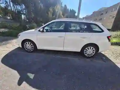 Skoda FABIA COMBI 2016 — foto 3 de 6