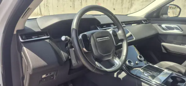 Land Rover Range Rover Velar 2016 - 28950 EUR, 159000 km - AUTO.MOTO.pt - 159000km - foto 12 de 33