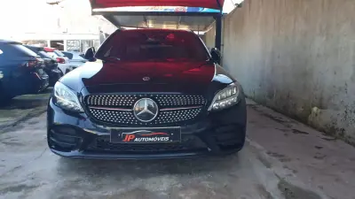 Mercedes-Benz C 300 2020 - 24999 EUR, 175000 km - AUTO.MOTO.pt - 175000km - foto 2 de 31
