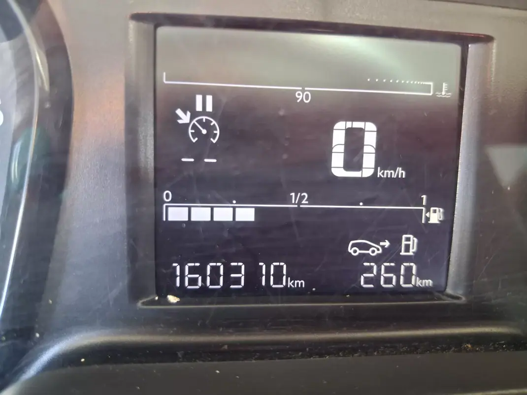 Citroën Jumpy 2019 - 13900 EUR, 160000 km - 160000km - foto 12 de 12