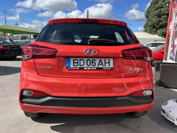 Hyundai i20 2020 - 13547 EUR, 43500 km - 43500km - foto 7 de 17