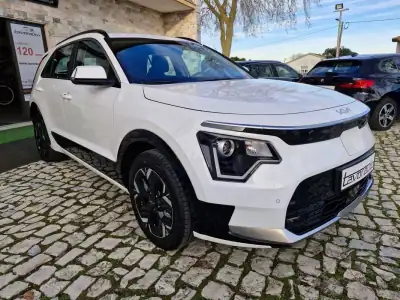 Kia Niro EV 2024 - 33500 EUR, 1700 km - AUTO.MOTO.pt - 1700km - foto 7 de 48