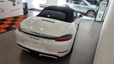 Porsche 718 Boxster 2024 - 89990 EUR, 12821 km - AUTO.MOTO.pt - 12821km - foto 8 de 34