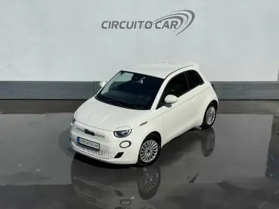 Fiat 500e 2022 - 13600 EUR, 53336 km - AUTO.MOTO.pt - 53336km - foto 6 de 36