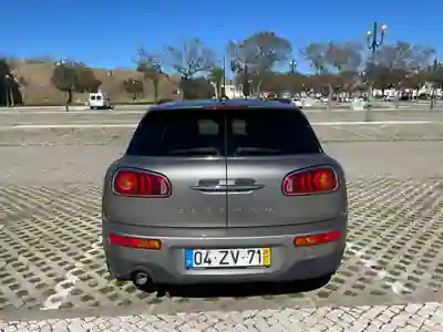 MINI Clubman 2020 - 15200 EUR, 189000 km - AUTO.MOTO.pt - 189000km - foto 2 de 8