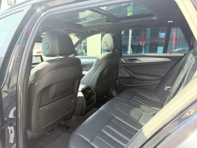 BMW 520 2019 - 33900 EUR, 85000 km - AUTO.MOTO.pt - 85000km - foto 11 de 13