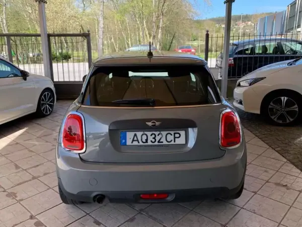 MINI One 2014 - 10950 EUR, 182795 km - AUTO.MOTO.pt - 182795km - foto 3 de 15