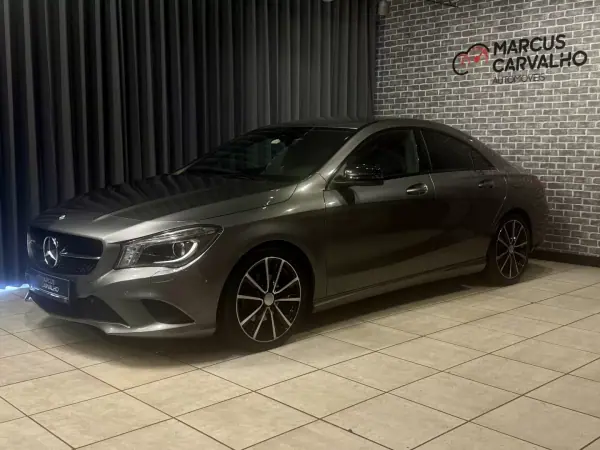 Mercedes-Benz CLA 200 2015 - 22900 EUR, 140000 km - AUTO.MOTO.pt - 140000km - foto 2 de 14