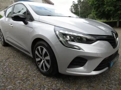 Renault Clio 2022 - 13490 EUR, 149000 km - AUTO.MOTO.pt - 149000km - foto 13 de 42