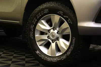 Toyota Hilux 2017 — foto 5 de 21