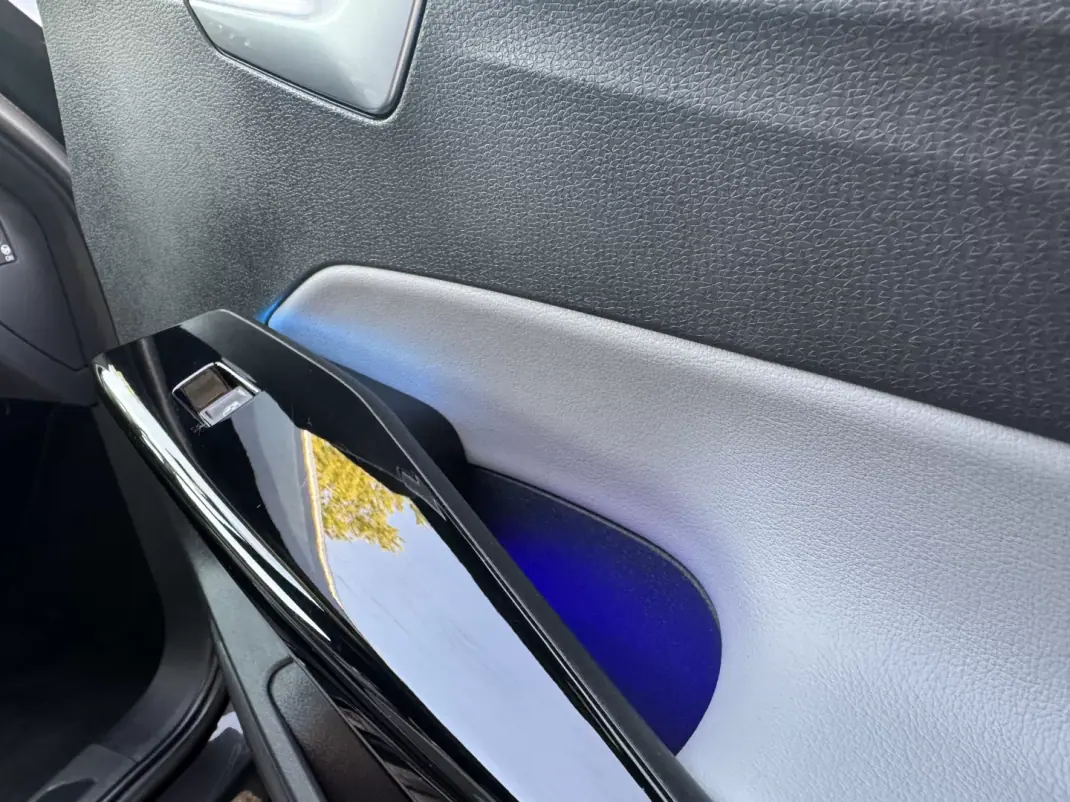 Volkswagen ID.3 2020 - 19900 EUR, 93000 km - AUTO.MOTO.pt - 93000km - foto 42 de 44