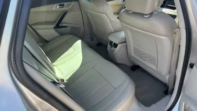 Peugeot 508 SW 2012 - 5900 EUR, 275000 km - 275000km - foto 18 de 19