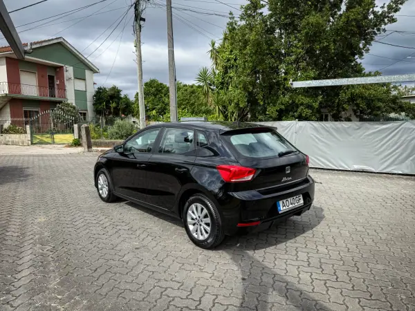 SEAT Ibiza 2021 - 11790 EUR, 150000 km - AUTO.MOTO.pt - 150000km - foto 10 de 12