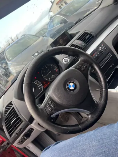 BMW 123 2008 - 10999 EUR, 254000 km - AUTO.MOTO.pt - 254000km - foto 7 de 8