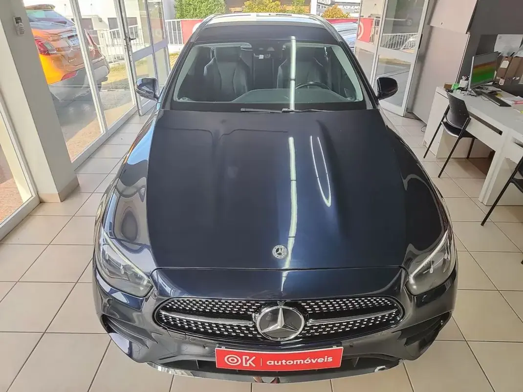 Mercedes-Benz E 300 2022 - 34350 EUR, 110000 km - AUTO.MOTO.pt - 110000km - foto 6 de 37