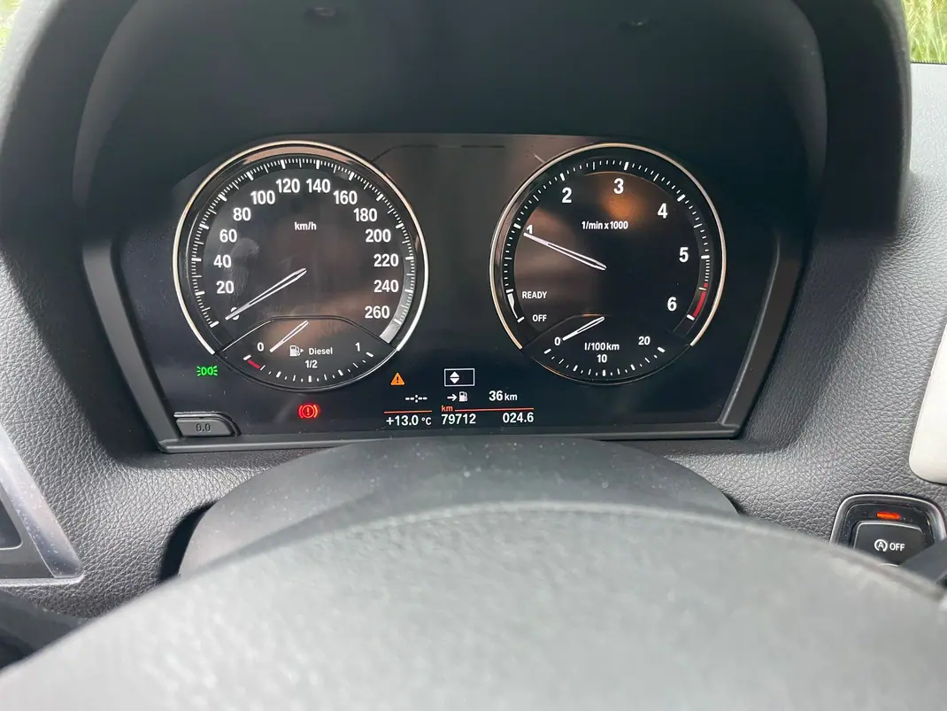 BMW 116 2018 - 16490 EUR, 81000 km - AUTO.MOTO.pt - 81000km - foto 5 de 8