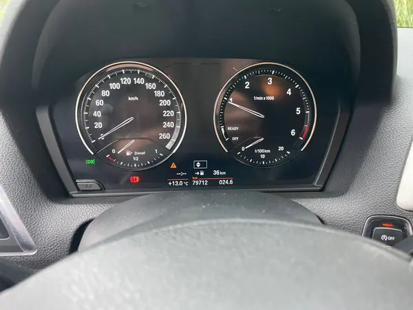 BMW 116 2018 - 16490 EUR, 81000 km - 81000km - foto 5 de 8
