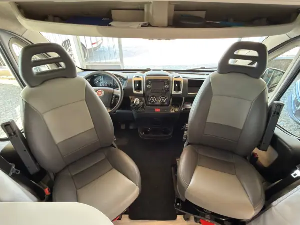 Fiat Ducato 2016 - 34970 EUR, 250597 km - AUTO.MOTO.pt - 250597km - foto 26 de 35