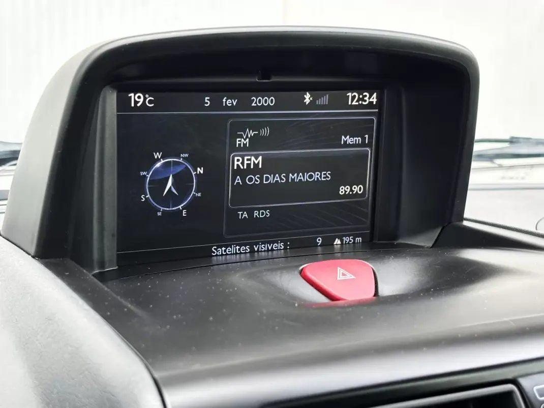 Citroën Jumpy 2015 - 16900 EUR, 135000 km - AUTO.MOTO.pt - 135000km - foto 29 de 39