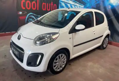 Citroën C1 2014 - 6750 EUR, 105000 km - AUTO.MOTO.pt - 105000km - foto 9 de 32