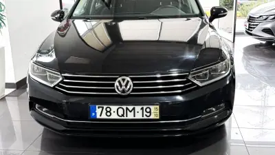 Volkswagen Passat Variant 2015 - 11490 EUR, 200121 km - AUTO.MOTO.pt - 200121km - foto 6 de 37