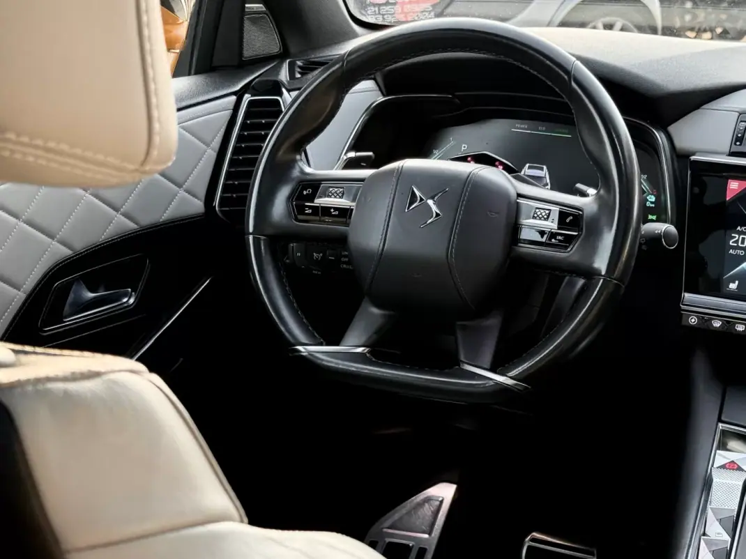 DS DS7 Crossback 2021 - 23850 EUR, 83000 km - 83000km - foto 7 de 29