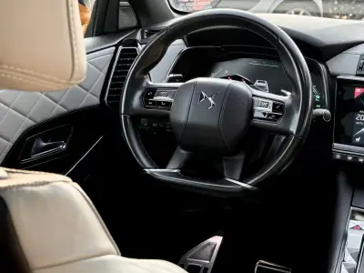 DS DS7 Crossback 2021 - 23850 EUR, 83000 km - AUTO.MOTO.pt - 83000km - foto 7 de 29