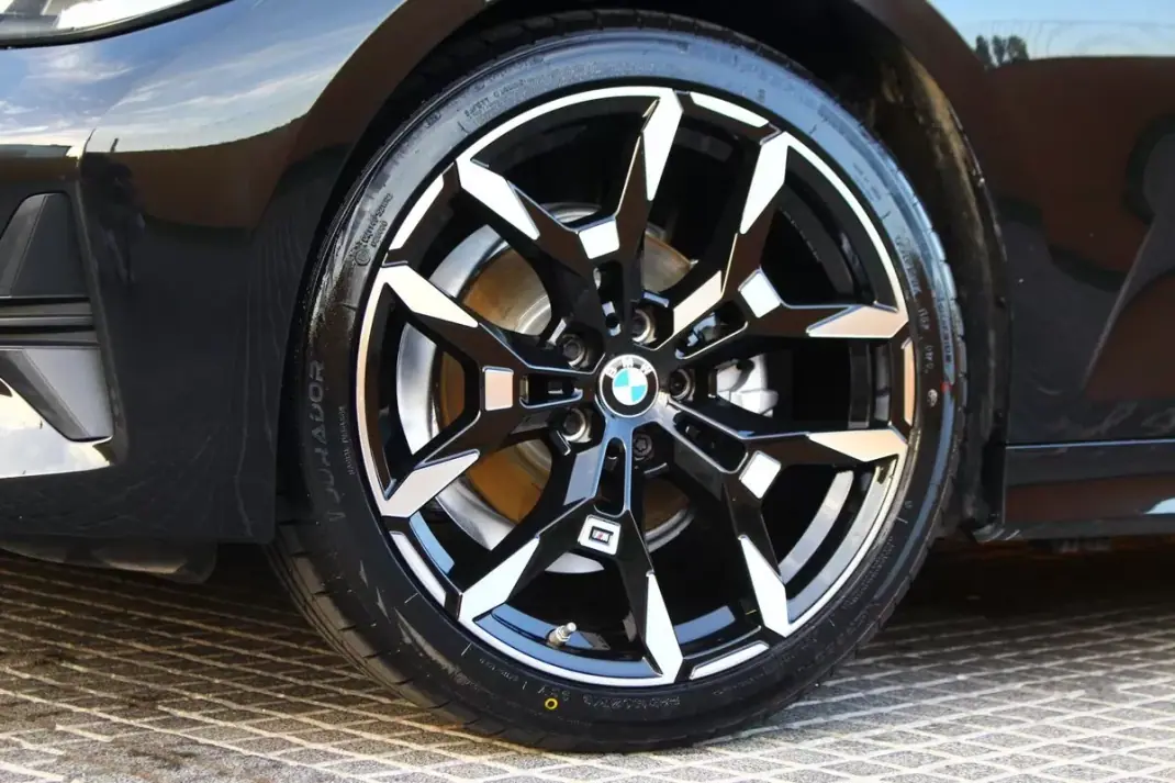 BMW 318 2020 - 22750 EUR, 168000 km - AUTO.MOTO.pt - 168000km - foto 3 de 20