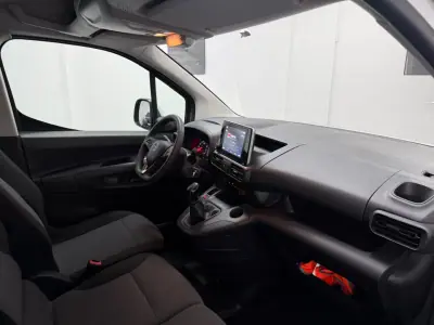 Opel COMBO 2019 - 12990 EUR, 104000 km - 104000km - foto 10 de 27